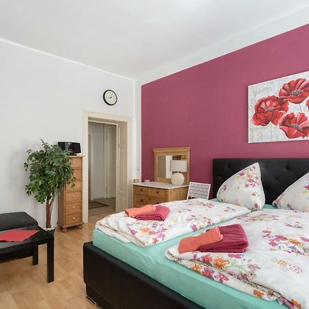 Ferienwohnung Residenz Bis 6 Gaeste , Ferienwohnung Dresden Bis 4 Gaeste, Ferienwohnung Elbflorenz Bis 2 Gaeste Exterior foto