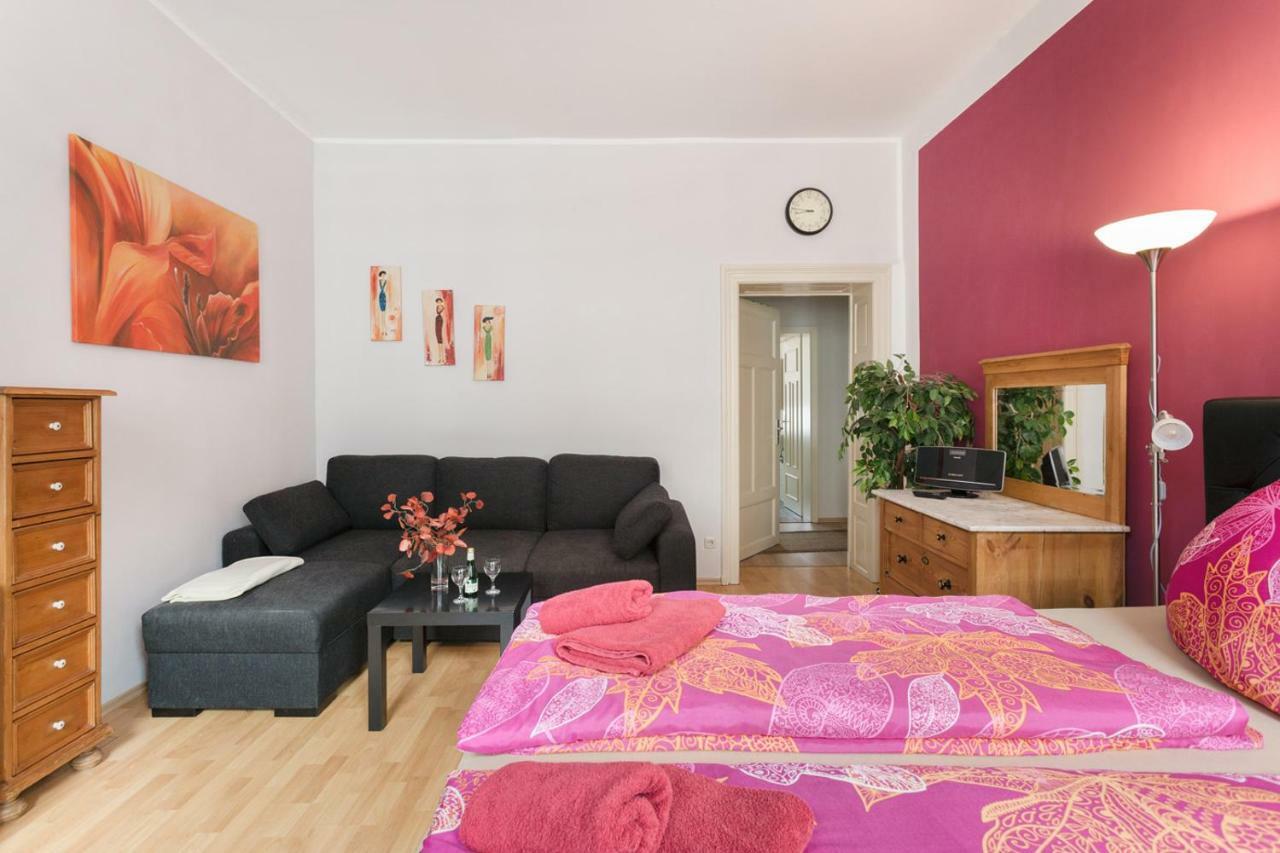 Ferienwohnung Residenz Bis 6 Gaeste , Ferienwohnung Dresden Bis 4 Gaeste, Ferienwohnung Elbflorenz Bis 2 Gaeste Exterior foto